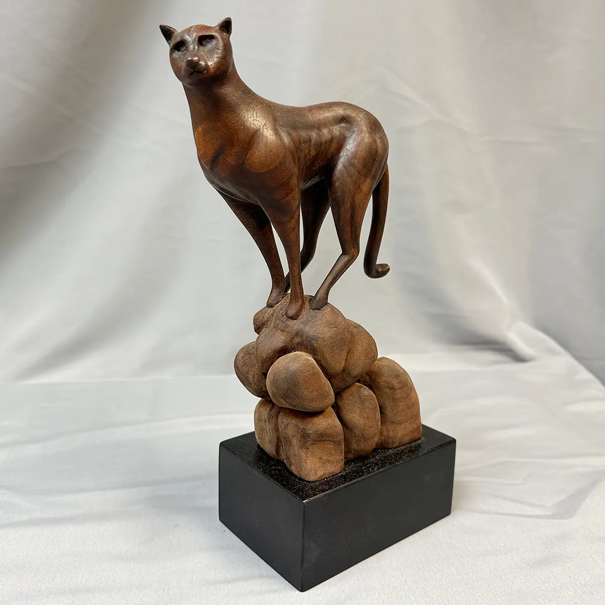 Big Cat in Claro Walnut – Wood Carving – Michael Horwitz